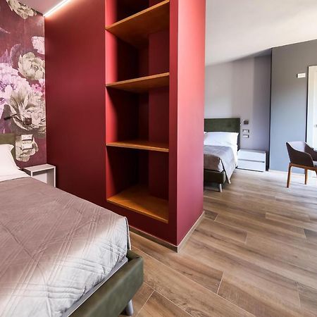 Vicolo Malavolta 7 Rooms And Suites Педазо Екстериор снимка