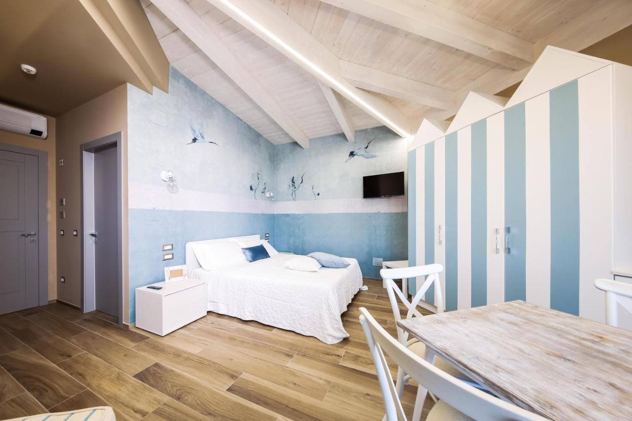 Vicolo Malavolta 7 Rooms And Suites Педазо Екстериор снимка