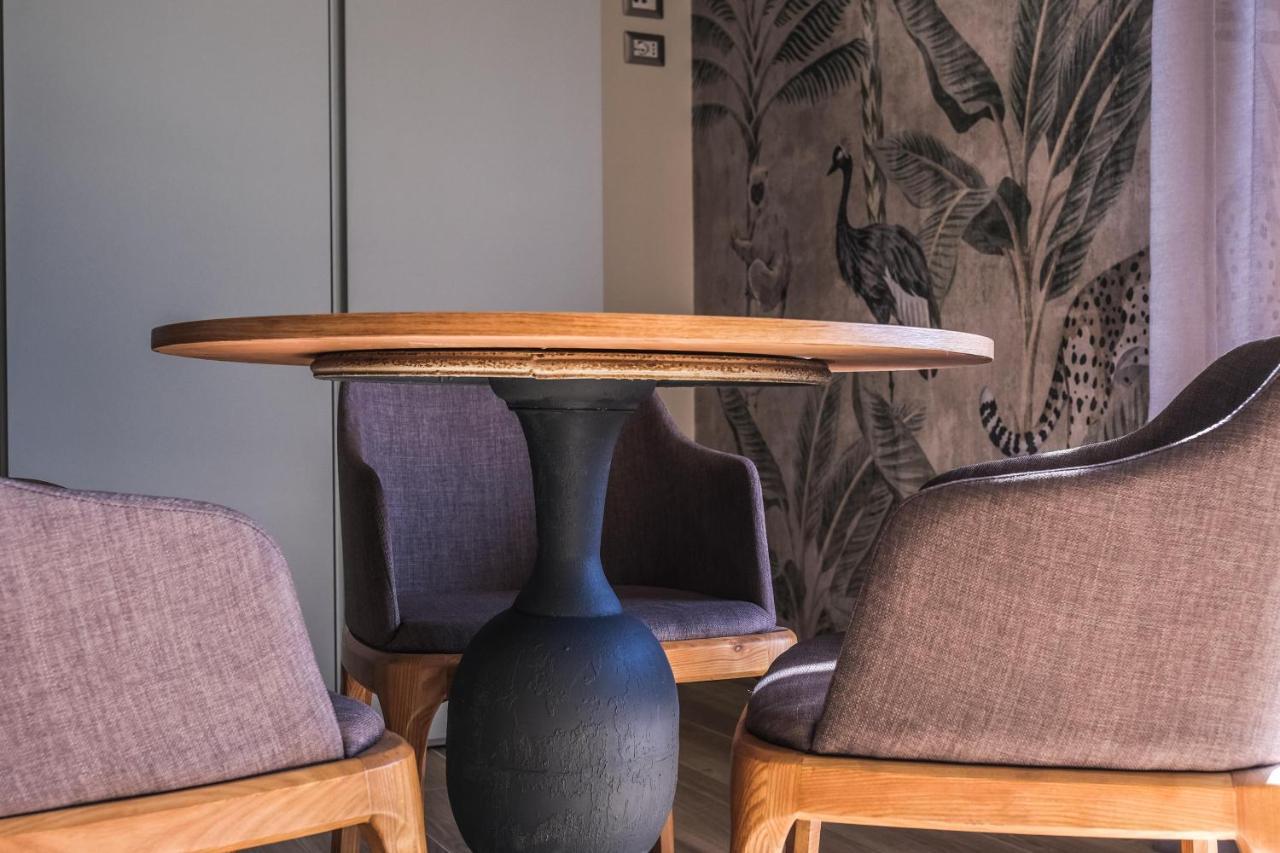 Vicolo Malavolta 7 Rooms And Suites Педазо Екстериор снимка