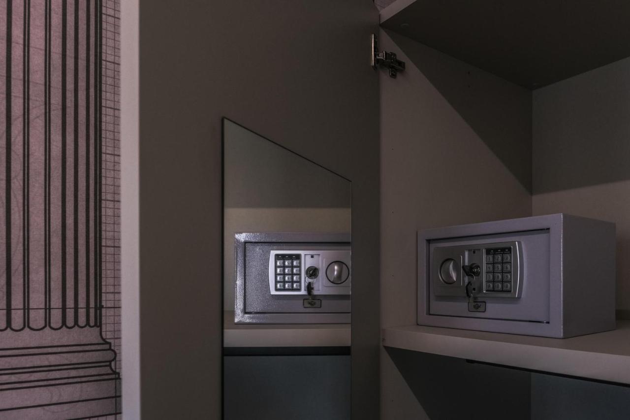 Vicolo Malavolta 7 Rooms And Suites Педазо Екстериор снимка