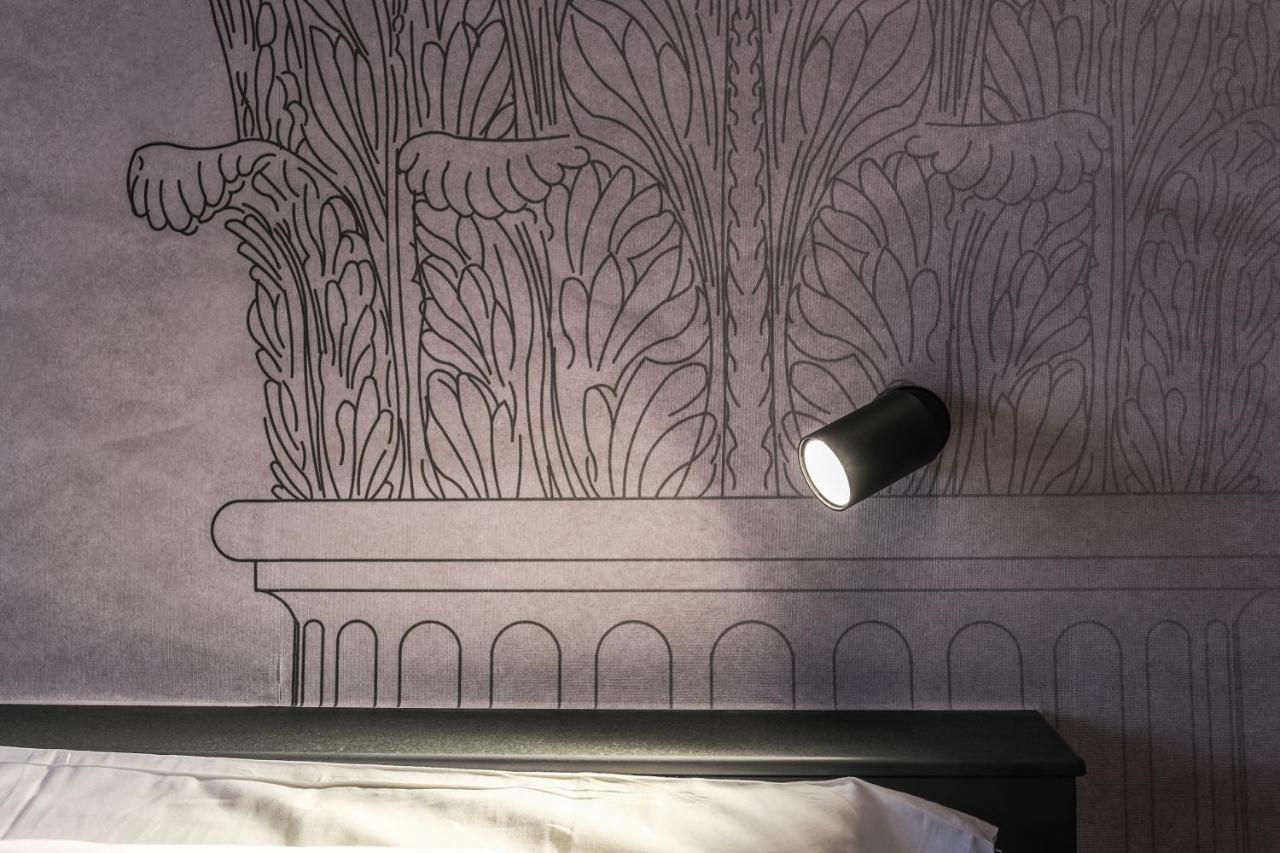 Vicolo Malavolta 7 Rooms And Suites Педазо Екстериор снимка