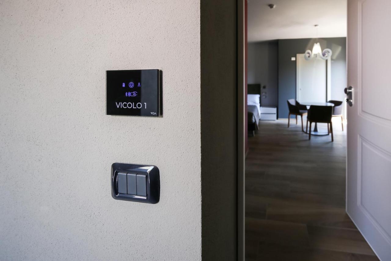 Vicolo Malavolta 7 Rooms And Suites Педазо Екстериор снимка